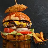 باربیکیو برگر (با سیب زمینی)