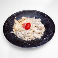 پاستا چیکن آلفردو