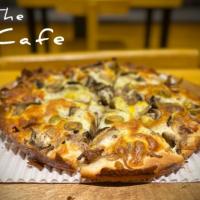 پیتزا سیر و استیک آمریکایی