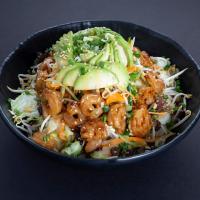 سالاد اووکادو میگو