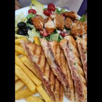 بشقاب ترکیبی صورتی