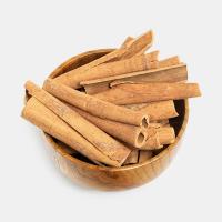 چوب دارچین لوله ای