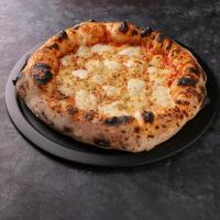 پیتزا کواترو فورماجی ایتالیایی