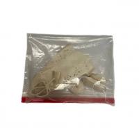 پک خرد شده کف دریا همراه با گیره مخصوص قفس پرنده