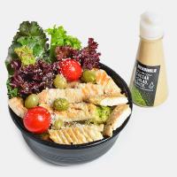 سالاد سزار با فیله مرغ گریل شده