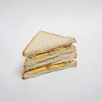 ساندویچ کلاب ژامبون مرغ سرد