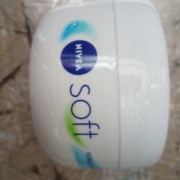 کرم دست و صورت نیوا سافت