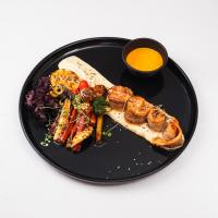 ماهی فیله قزل آلا تنوری با سس لیمو و زعفران