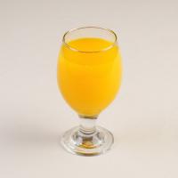 آبمیوه طبیعی پرتقال