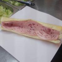 ساندویچ ژامبون گوشت