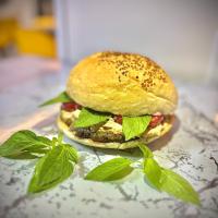 ساندویچ برگر گوشت چیلی کماچ