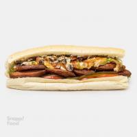 ساندویچ سوسیس بلغاری با قارچ و پنیر پیتزا