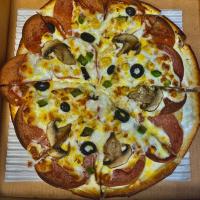 پیتزا پپرونی امریکایی