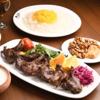 چلو کباب شیشلیک