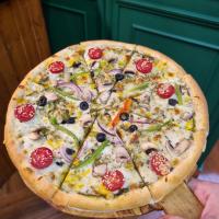 پیتزا سبزیجات آمریکایی