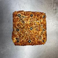 پیتزا پپرونی آمریکایی پنجره ای