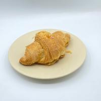 کروسان زرد آلو