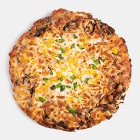 پیتزا قارچ و گوشت چرخکرده مینی