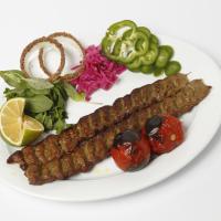 خوراک کباب کوبیده دو سیخ