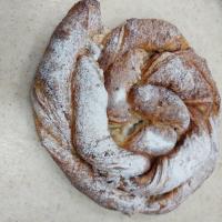 نان رول دارچین