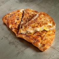 کالزونه چیکن کرم