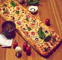 پیتزا مخصوص آمریکایی (نیم متری)