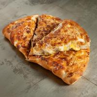 کالزونه چیکن کرم