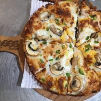 پیتزا مرغ و قارچ