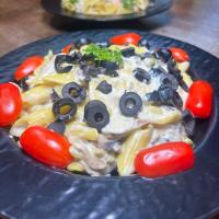 پاستا سبزیجات با سس آلفردو