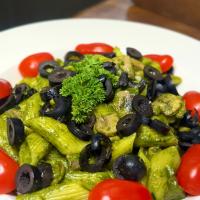 پاستا سبزیجات با سس پستو