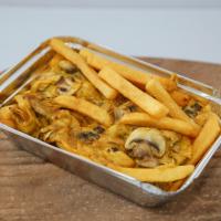 سیب زمینی سرخ شده با قارچ و پنیر پیتزا