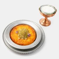 کونفه داغ با خامه