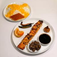 چلو ماهی سالمون کبابی