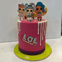 کیک فوندانت L.O.L