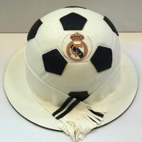 کیک فوندانت توپ رئال مادرید 1.800 تا 2 کیلوگرم 