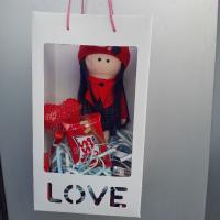 پک عروسک شکلات