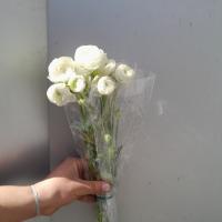 دسته گل آنمان سفید