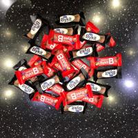 ویفر شکلاتی و فندقی بایکیت