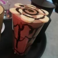 شیک موز و شکلات