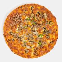 پیتزا گوشت و قارچ آمریکایی