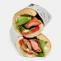 ساندویچ سوسیس مخصوص با نان باگت