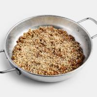 نیمرو خرما و گردو