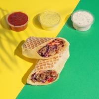 ساندویچ شاورما فلافل