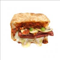 ساندویچ پیتزا سالامی