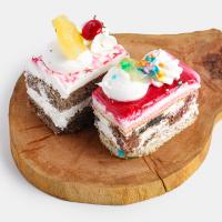 شیرینی تر میوه ای