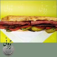 ساندویچ بیکن وبرگر (نان باگت)