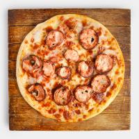 پیتزا قارچ و کوکتل پنیری آمریکایی