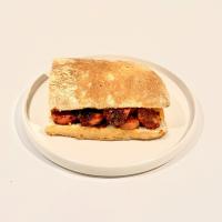 ساندویچ املت سوسیس