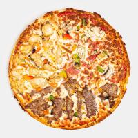 پیتزا سه مزه آمریکایی