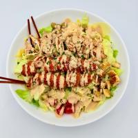 سالاد سزار میکس بزرگ.